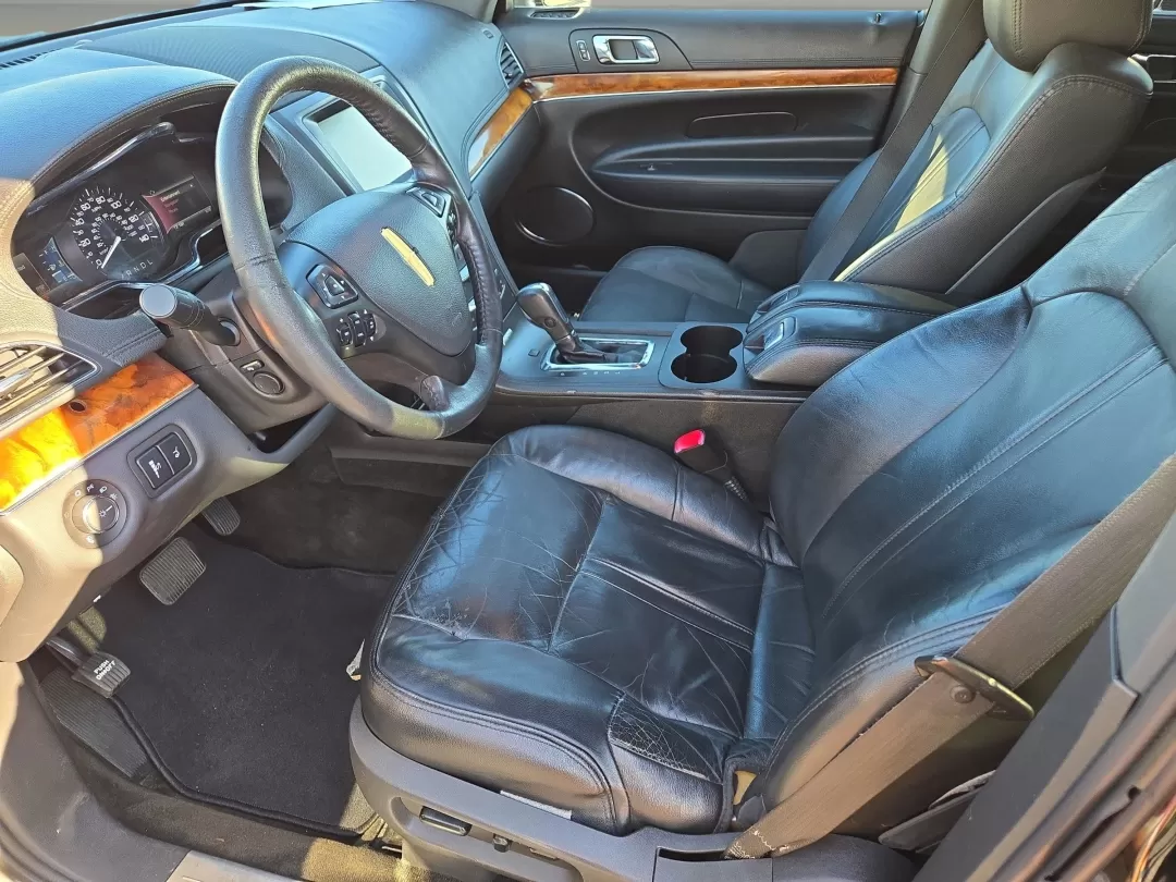 2014 Lincoln MKT (2LMHJ5NK0EB) with an Other engine, located at 3959 U.S. 80 W, Phenix City, AL, 36870, (334) 297-4885, 32.469296, -85.135185 - ### Experience Luxury and Versatility with the 2014 Lincoln MKT at Gils Auto in Phenix City<br /> <br /> Are you searching for a vehicle that seamlessly combines elegance, comfort, and practicality? Look no further than the 2014 Lincoln MKT, now available at Gils Auto in Phenix City, AL! This sporty - Photo#12