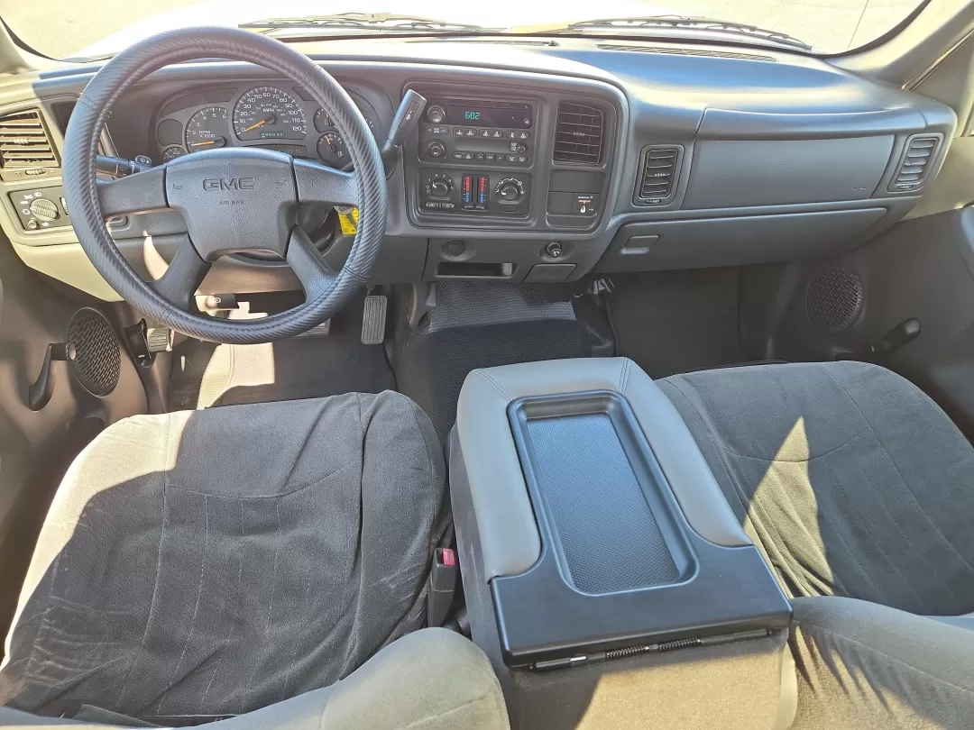 2005 /Dark Pewter GMC Sierra 2500HD Work Truck (1GTHC29U15E) with an Other engine, located at 3959 U.S. 80 W, Phenix City, AL, 36870, (334) 297-4885, 32.469296, -85.135185 - Looking for a reliable pickup truck that won't break the bank? The 2005 GMC Sierra 2500HD is the perfect solution for contractors, weekend adventurers, or growing families in need of rugged versatility. With its impressive towing capabilities and spacious interior, it's ready for any job, weekend ge - Photo#13