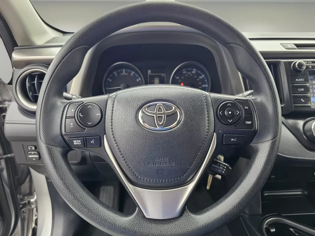2018 Toyota RAV4 LE (JTMZFREV4JJ) with an Other engine, located at 3959 U.S. 80 W, Phenix City, AL, 36870, (334) 297-4885, 32.469296, -85.135185 - 2018 Toyota RAV4 LE - Photo#10