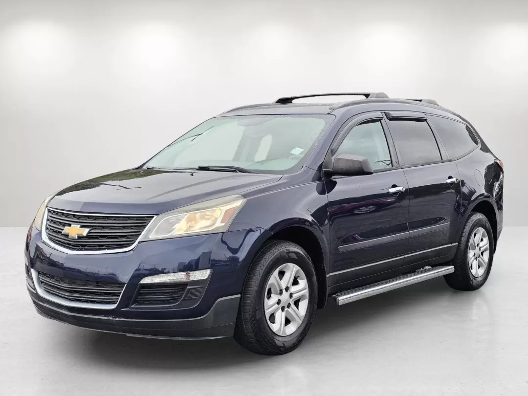 2017 /Dark Titanium/Light Titanium Chevrolet Traverse LS (1GNKRFKD4HJ) with an Other engine, located at 3959 U.S. 80 W, Phenix City, AL, 36870, (334) 297-4885, 32.469296, -85.135185 - 2017 Chevrolet Traverse LS - Photo#0