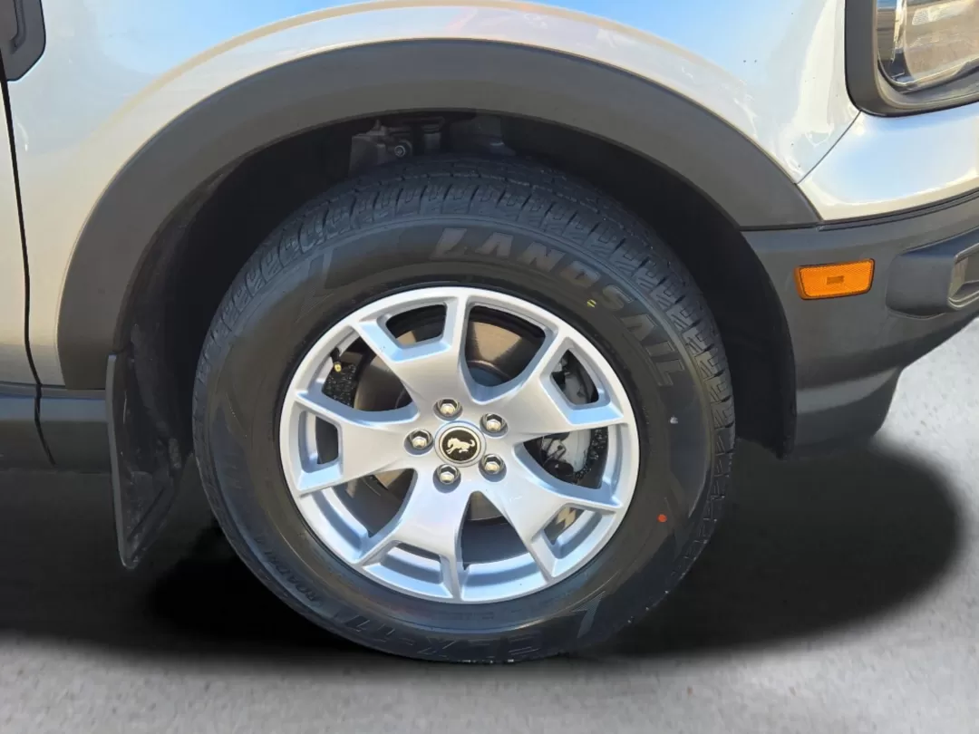 2021 Ford Bronco Sport Base (3FMCR9A63MR) with an Other engine, located at 7000 Northlake Connector, Columbus, GA, 31904, (706) 987-8085, 32.524975, -84.978134 - 2021 Ford Bronco Sport Base - Photo#2