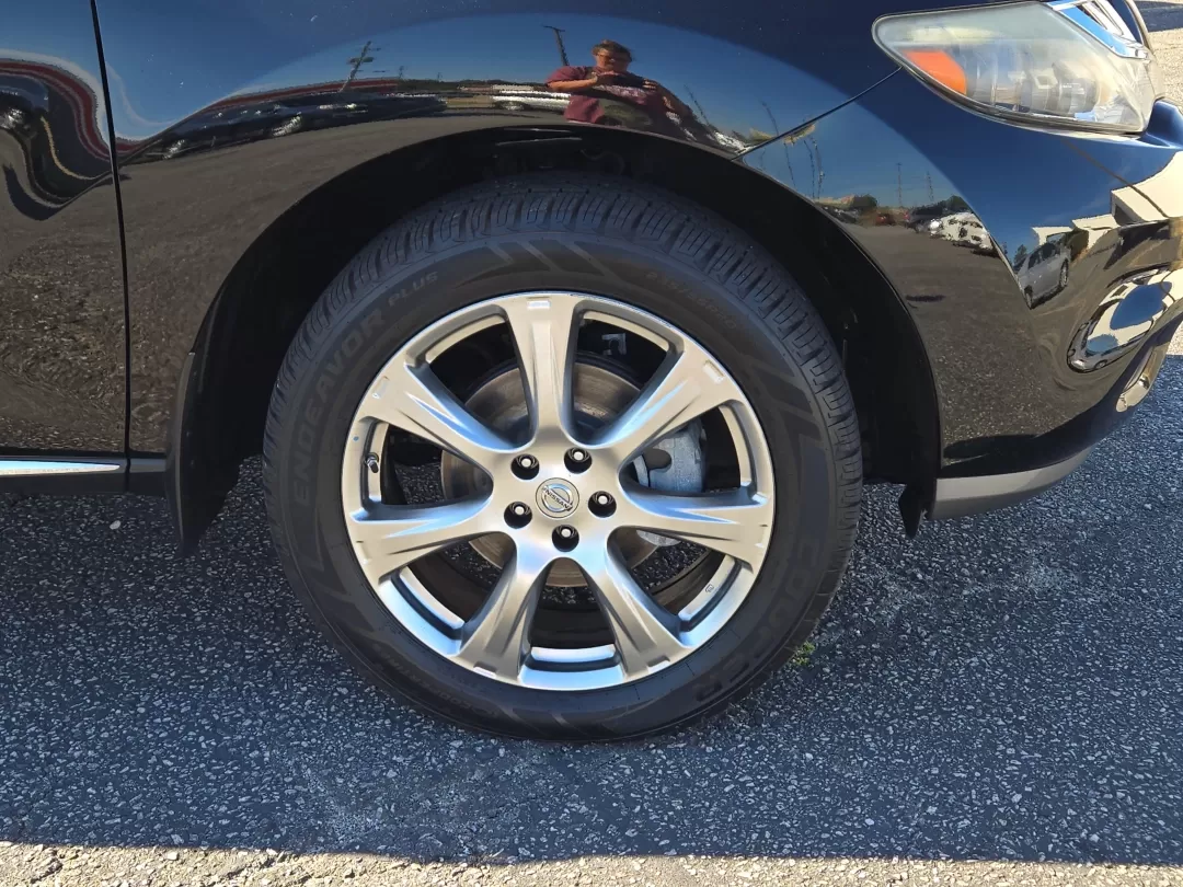 2013 /Black Nissan Murano LE (JN8AZ1MU3DW) with an Other engine, located at 3959 U.S. 80 W, Phenix City, AL, 36870, (334) 297-4885, 32.469296, -85.135185 - Are you ready to elevate your driving experience? Whether you're a growing family in need of ample space, a commuter who values comfort on long drives, or an adventure seeker looking for the perfect vehicle to tackle weekend getaways, the 2013 Nissan Murano LE is the versatile SUV you've been search - Photo#2