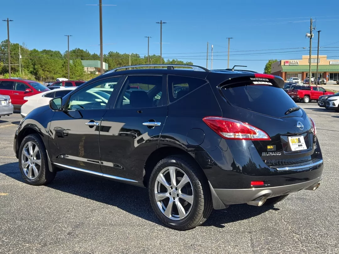 2013 /Black Nissan Murano LE (JN8AZ1MU3DW) with an Other engine, located at 3959 U.S. 80 W, Phenix City, AL, 36870, (334) 297-4885, 32.469296, -85.135185 - Are you ready to elevate your driving experience? Whether you're a growing family in need of ample space, a commuter who values comfort on long drives, or an adventure seeker looking for the perfect vehicle to tackle weekend getaways, the 2013 Nissan Murano LE is the versatile SUV you've been search - Photo#7