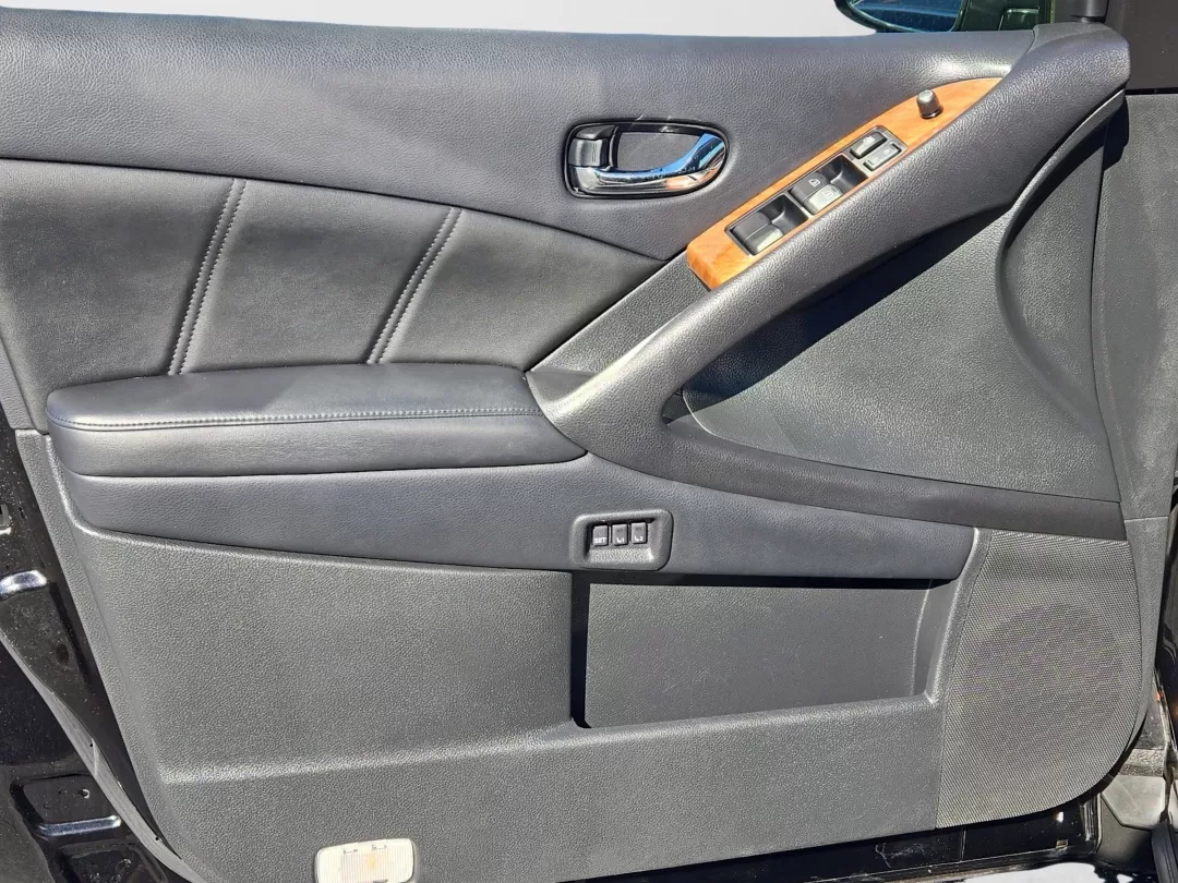 2013 /Black Nissan Murano LE (JN8AZ1MU3DW) with an Other engine, located at 5115 14th Ave., Columbus, GA, 31904, (706) 323-0345, 32.511494, -84.971046 - 2013 Nissan Murano LE - Photo#9