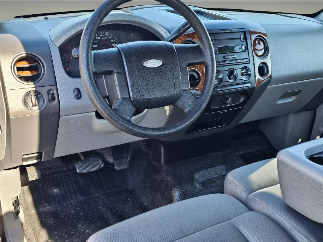 2007 Ford F-150 (1FTRX12W67F) with an Other engine, located at 521 Old Farm Lane Rd, Prattville, AL, 36066, (334) 325-1505, 32.482460, -86.416367 - **Experience the Thrill of Adventure with a 2007 Ford F-150 at Gils Auto - Prattville!**<br /> <br /> Are you ready to embrace the open road and elevate your lifestyle? Whether you're taking the family on a weekend getaway, tackling a home improvement project, or navigating your daily commute, this - Photo#15