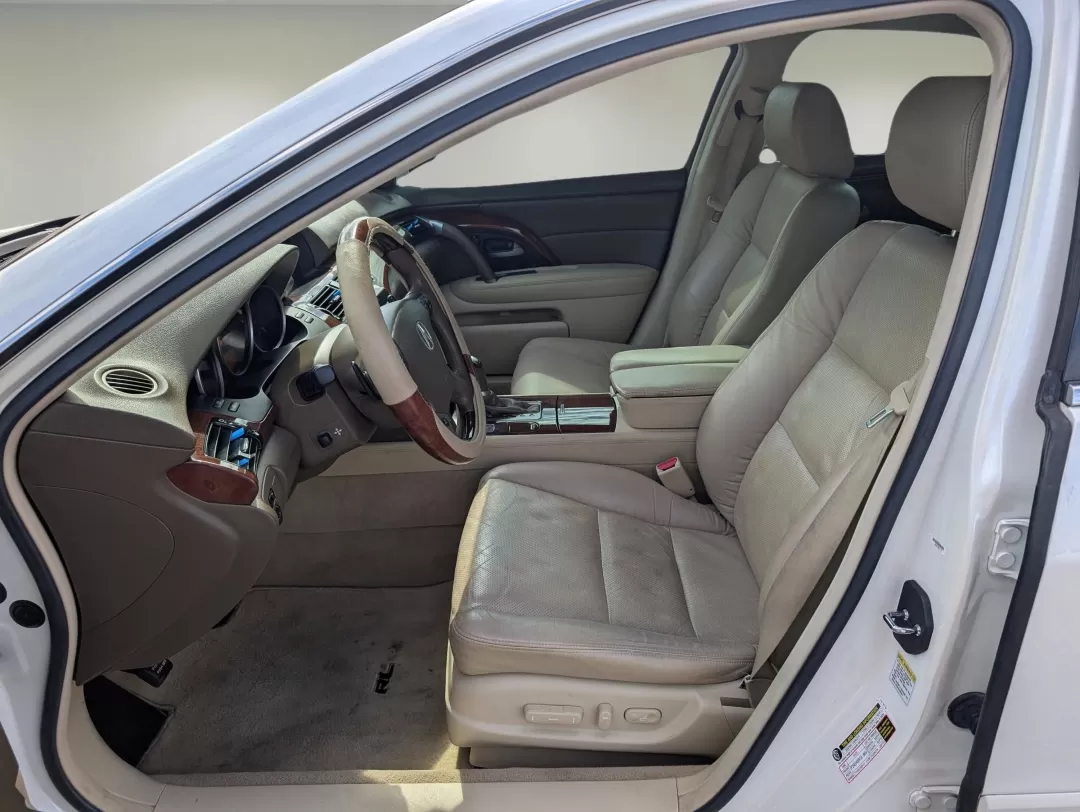 2009 Acura RL Tech Pkg (JH4KB266X9C) with an Other engine, located at 804 22nd Ave, Phenix City, AL, 36870, (334) 297-1860, 32.484749, -85.024475 - 2009 Acura RL Tech Pkg - Photo#9