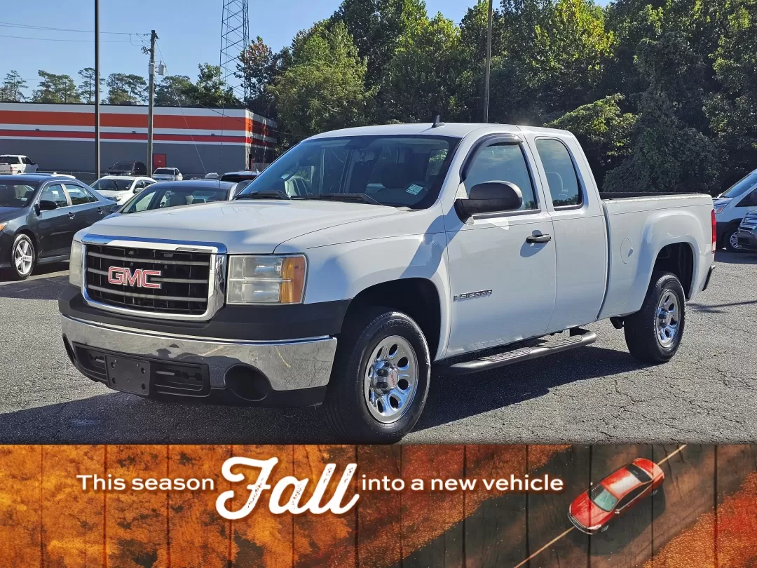 2007 /Dark Titanium GMC Sierra 1500 Work Truck (2GTEC19C271) with an Other engine, located at 5115 14th Ave., Columbus, GA, 31904, (706) 323-0345, 32.511494, -84.971046 - **Discover Your Next Adventure with the 2007 GMC Sierra 1500 at Gils Auto - Phenix City, AL!**<br /> <br /> Are you ready to tackle your next home improvement project, or perhaps you're planning a weekend getaway with friends? The 2007 GMC Sierra 1500 Extended Cab Pickup is the ideal vehicle for tho - Photo#0
