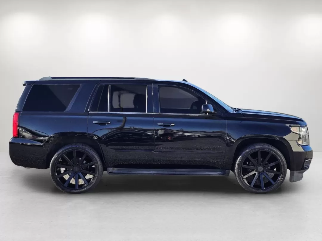 2018 /Jet Black Chevrolet Tahoe Premier (1GNSCCKJ7JR) with an Other engine, located at 3959 U.S. 80 W, Phenix City, AL, 36870, (334) 297-4885, 32.469296, -85.135185 - **Elevate Your Lifestyle with the 2018 Chevrolet Tahoe Premier at Gils Auto - Phenix City!**<br /> <br /> Are you ready to embark on thrilling adventures with your family or enjoy a luxurious ride to work? The 2018 Chevrolet Tahoe Premier, now available at Gils Auto in Phenix City, AL, is the perfec - Photo#4