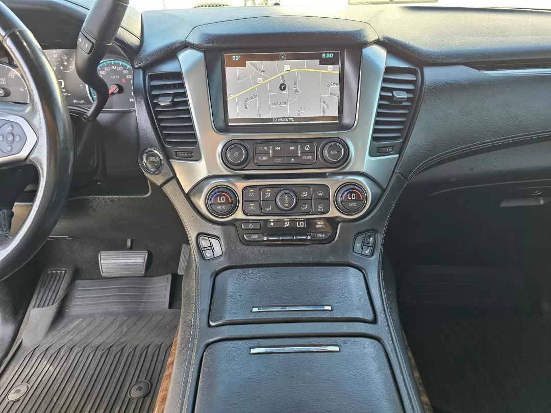 2018 /Jet Black Chevrolet Tahoe Premier (1GNSCCKJ7JR) with an Other engine, located at 3959 U.S. 80 W, Phenix City, AL, 36870, (334) 297-4885, 32.469296, -85.135185 - **Elevate Your Lifestyle with the 2018 Chevrolet Tahoe Premier at Gils Auto - Phenix City!**<br /> <br /> Are you ready to embark on thrilling adventures with your family or enjoy a luxurious ride to work? The 2018 Chevrolet Tahoe Premier, now available at Gils Auto in Phenix City, AL, is the perfec - Photo#12