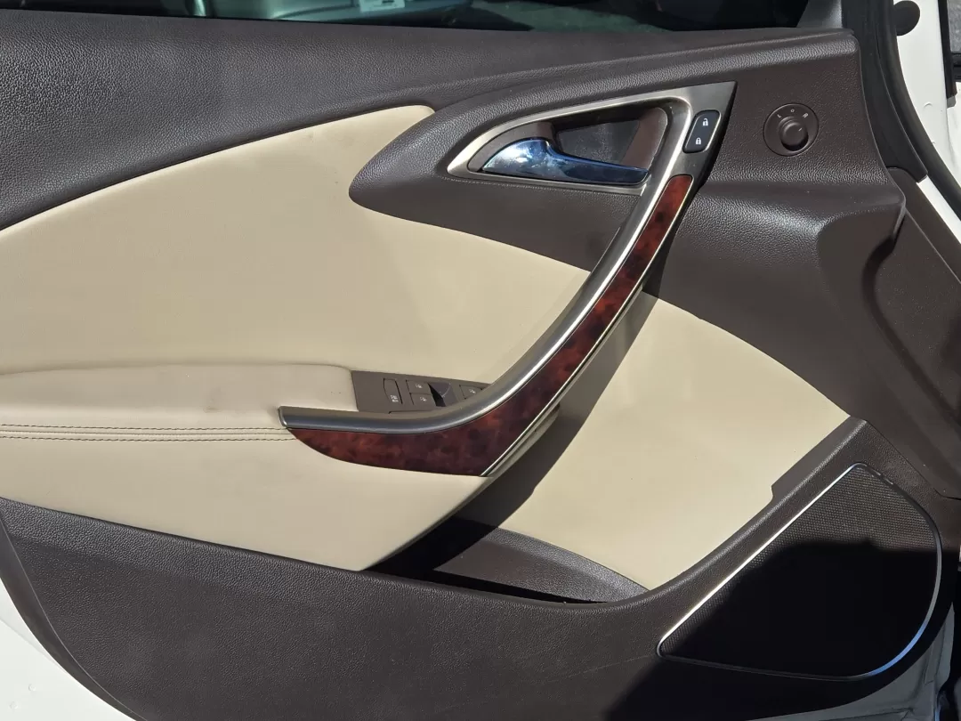 2014 Buick Verano Convenience photo 10
