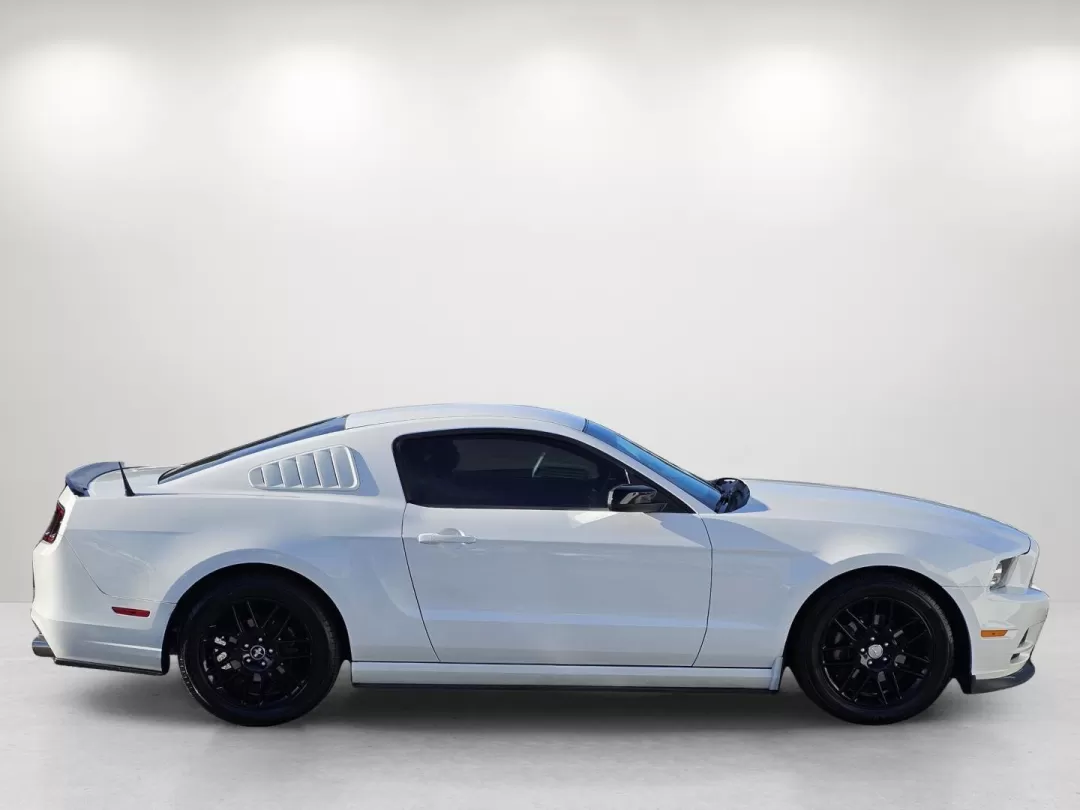 2014 Ford Mustang (1ZVBP8AM9E5) with an Other engine, located at 5115 14th Ave., Columbus, GA, 31904, (706) 323-0345, 32.511494, -84.971046 - Unleash your inner rebel with the 2014 Ford Mustang, the quintessential American muscle car that embodies freedom and adventure. Ideal for thrill-seekers and weekend warriors alike, this stunning white coupe combines timeless style with exhilarating performance. If you're looking to make an unforget - Photo#4