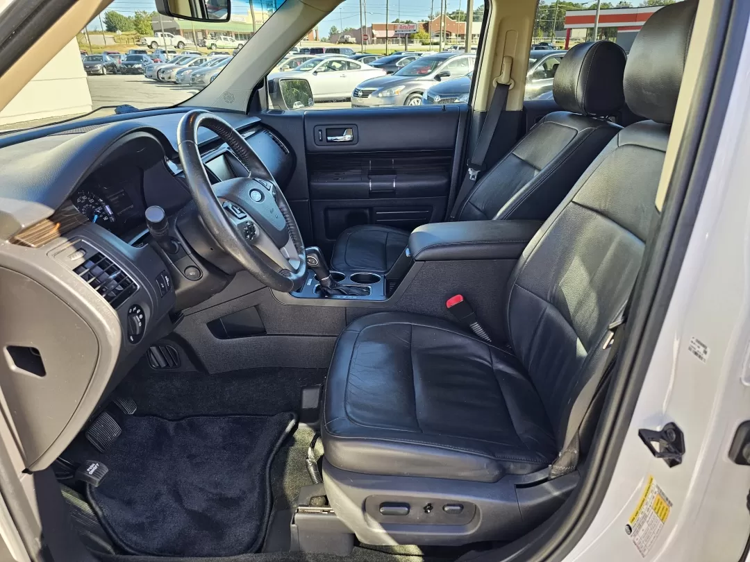 2015 Ford Flex SEL photo 10