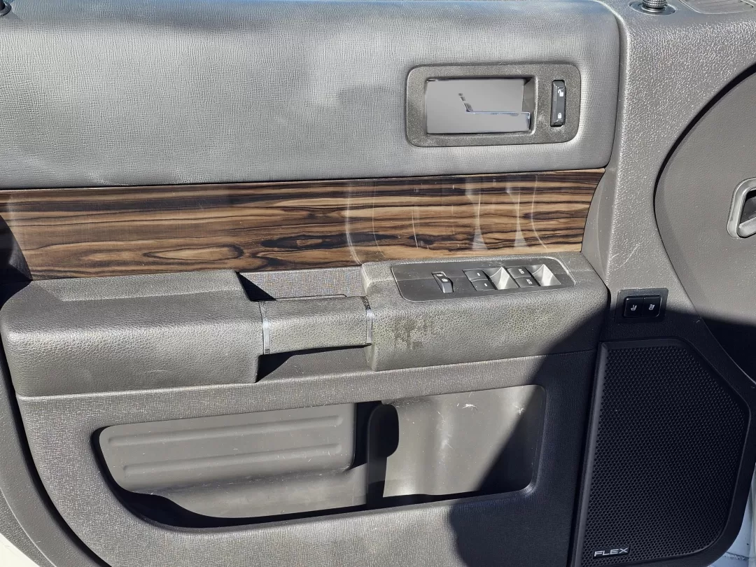 2015 Ford Flex SEL (2FMHK6C84FB) with an Other engine, located at 7000 Northlake Connector, Columbus, GA, 31904, (706) 987-8085, 32.524975, -84.978134 - **Discover Adventure with the 2015 Ford Flex SEL at Gils Auto!**<br /> <br /> Are you looking for a versatile vehicle that perfectly complements your active lifestyle? Whether you're a growing family, a weekend adventurer, or someone who simply enjoys the spaciousness of a well-designed crossover, t - Photo#8