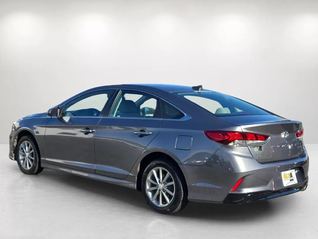 2018 /Gray Hyundai Sonata SE (5NPE24AF0JH) with an Other engine, located at 804 22nd Ave, Phenix City, AL, 36870, (334) 297-1860, 32.484749, -85.024475 - 2018 Hyundai Sonata SE - Photo#7