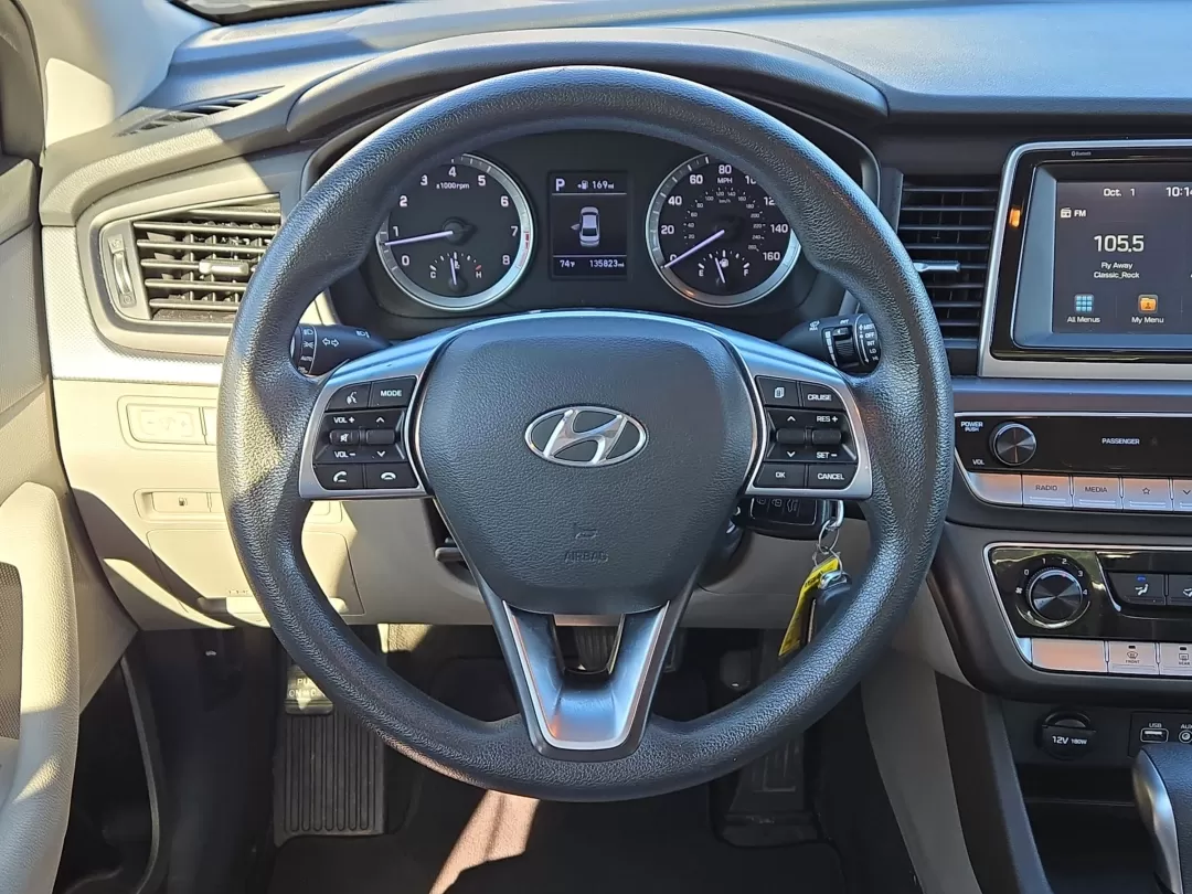 2018 /Gray Hyundai Sonata SE (5NPE24AF0JH) with an Other engine, located at 804 22nd Ave, Phenix City, AL, 36870, (334) 297-1860, 32.484749, -85.024475 - 2018 Hyundai Sonata SE - Photo#15