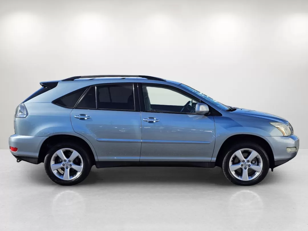 2008 Lexus RX 350 (2T2GK31U08C) with an Other engine, located at 804 22nd Ave, Phenix City, AL, 36870, (334) 297-1860, 32.484749, -85.024475 - **Elevate Your Lifestyle with the 2008 Lexus RX 350 - The Perfect SUV for Every Adventure!**<br /> <br /> Are you searching for a vehicle that seamlessly combines elegance, comfort, and versatility? Look no further than the stunning 2008 Lexus RX 350, available now at Gils Auto in Phenix City, AL. W - Photo#4