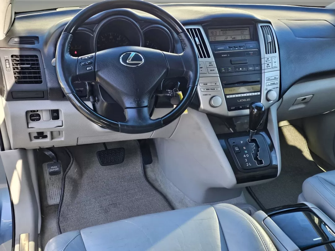 2008 Lexus RX 350 (2T2GK31U08C) with an Other engine, located at 804 22nd Ave, Phenix City, AL, 36870, (334) 297-1860, 32.484749, -85.024475 - **Elevate Your Lifestyle with the 2008 Lexus RX 350 - The Perfect SUV for Every Adventure!**<br /> <br /> Are you searching for a vehicle that seamlessly combines elegance, comfort, and versatility? Look no further than the stunning 2008 Lexus RX 350, available now at Gils Auto in Phenix City, AL. W - Photo#16