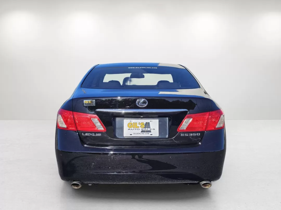2008 Lexus ES 350 (JTHBJ46G982) with an Other engine, located at 5115 14th Ave., Columbus, GA, 31904, (706) 323-0345, 32.511494, -84.971046 - Are you ready to elevate your daily drive with a touch of luxury? At Gils Auto in Phenix City, AL, we have the perfect vehicle for you: a stunning 2008 Lexus ES 350, designed for those who appreciate both comfort and style. This sedan is not just a mode of transportation; it's an experience that enh - Photo#5