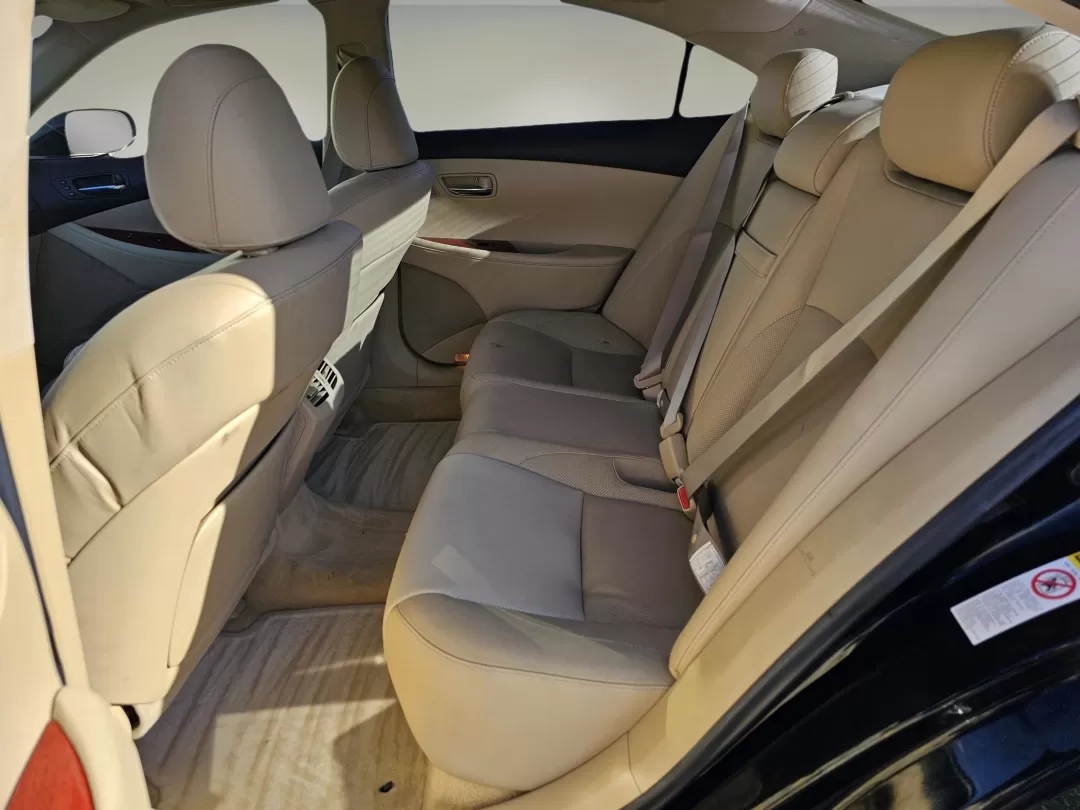 2008 Lexus ES 350 (JTHBJ46G982) with an Other engine, located at 5115 14th Ave., Columbus, GA, 31904, (706) 323-0345, 32.511494, -84.971046 - Are you ready to elevate your daily drive with a touch of luxury? At Gils Auto in Phenix City, AL, we have the perfect vehicle for you: a stunning 2008 Lexus ES 350, designed for those who appreciate both comfort and style. This sedan is not just a mode of transportation; it's an experience that enh - Photo#14