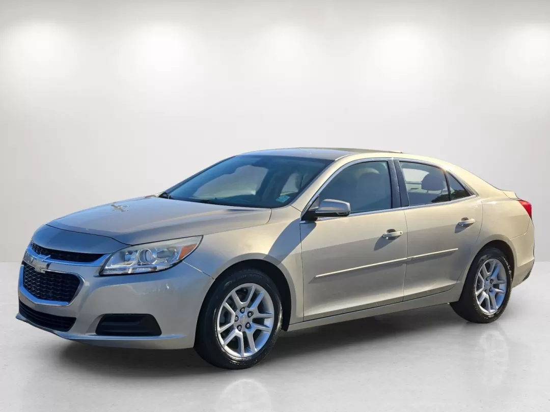 2016 /Cocoa/Light Neutral Chevrolet Malibu Limited LT (1G11C5SA8GF) with an Other engine, located at 5115 14th Ave., Columbus, GA, 31904, (706) 323-0345, 32.511494, -84.971046 - Discover the perfect blend of style, comfort, and reliability with our 2016 Chevrolet Malibu Limited, available now at Gils Auto your trusted Buy Here Pay Here dealership located at 5115 14th Ave., Columbus, GA 31904. Nestled in the heart of Columbus, this sedan is not just a mode of transportation - Photo#1