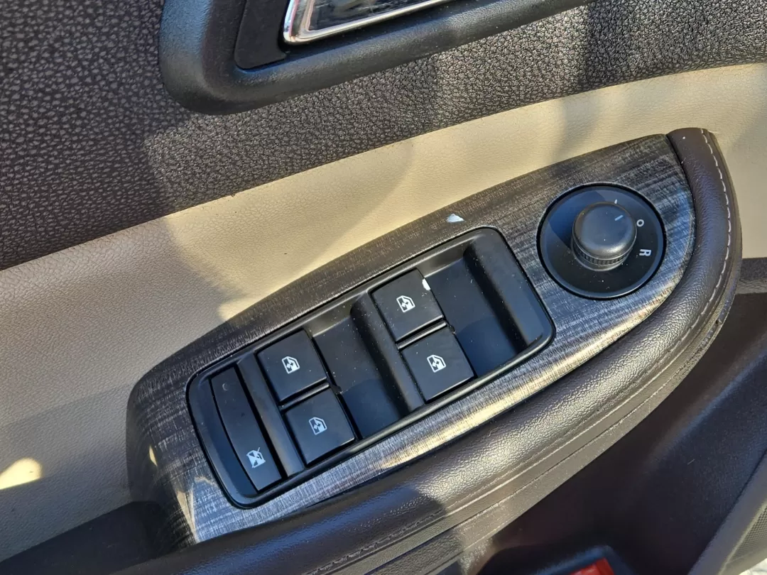 2016 /Cocoa/Light Neutral Chevrolet Malibu Limited LT (1G11C5SA8GF) with an Other engine, located at 5115 14th Ave., Columbus, GA, 31904, (706) 323-0345, 32.511494, -84.971046 - Discover the perfect blend of style, comfort, and reliability with our 2016 Chevrolet Malibu Limited, available now at Gils Auto your trusted Buy Here Pay Here dealership located at 5115 14th Ave., Columbus, GA 31904. Nestled in the heart of Columbus, this sedan is not just a mode of transportation - Photo#11
