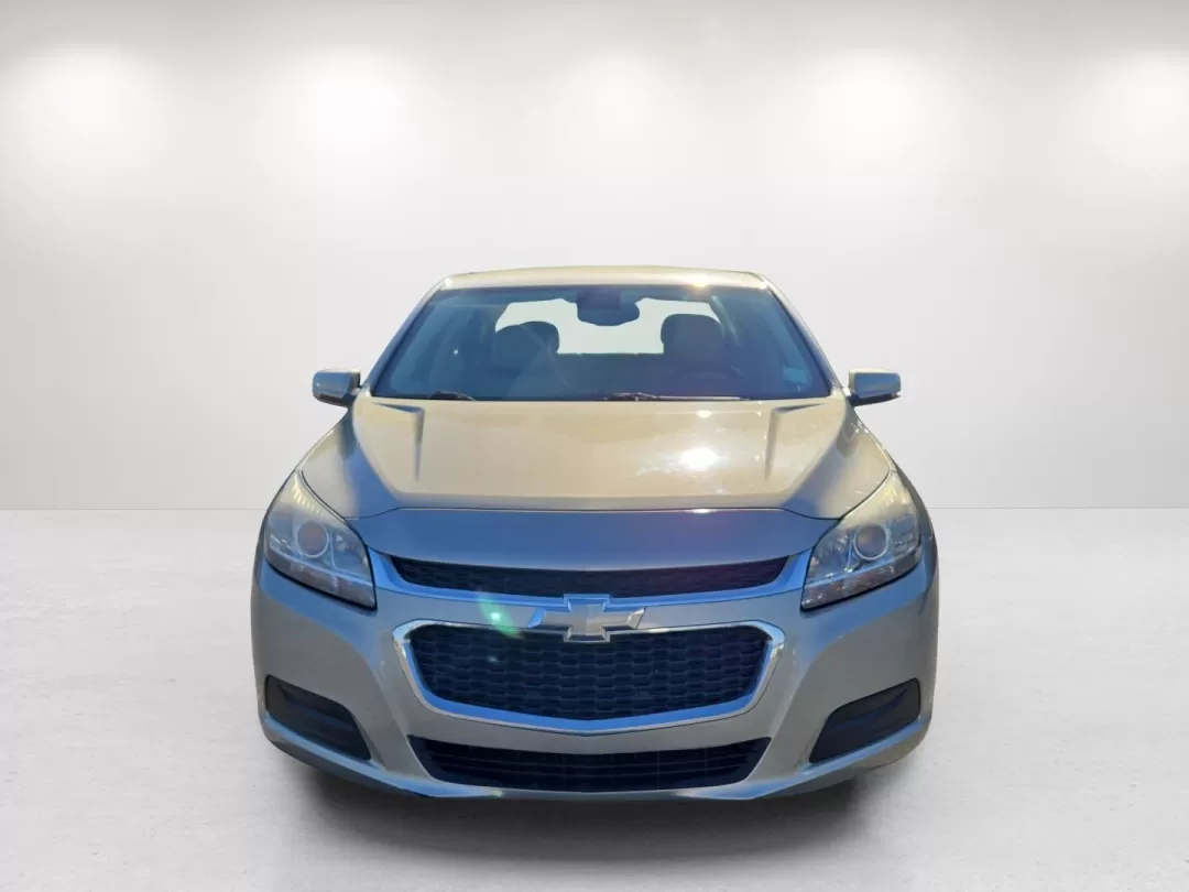 2016 /Cocoa/Light Neutral Chevrolet Malibu Limited LT (1G11C5SA8GF) with an Other engine, located at 1430 Gateway Drive, Opelika, AL, 36801, (334) 239-0944, 32.637871, -85.409790 - Discover the perfect blend of style, comfort, and reliability with our 2016 Chevrolet Malibu Limited, available now at Gils Auto your trusted Buy Here Pay Here dealership located at 5115 14th Ave., Columbus, GA 31904. Nestled in the heart of Columbus, this sedan is not just a mode of transportation - Photo#1