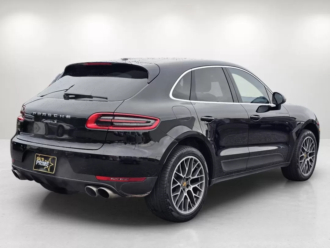 2016 Porsche Macan S (WP1AB2A58GL) with an Other engine, located at 1430 Gateway Drive, Opelika, AL, 36801, (334) 239-0944, 32.637871, -85.409790 - 2016 Porsche Macan S - Photo#4