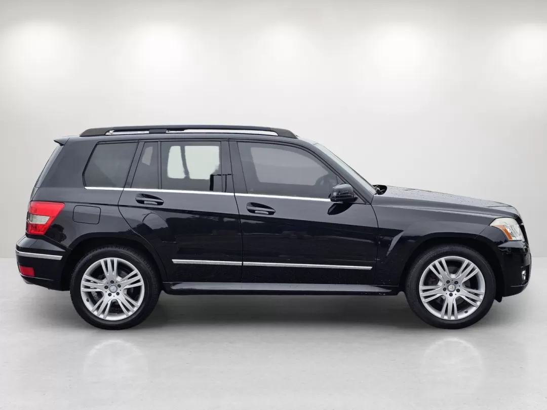 2011 Mercedes Benz GLK 350 photo 3
