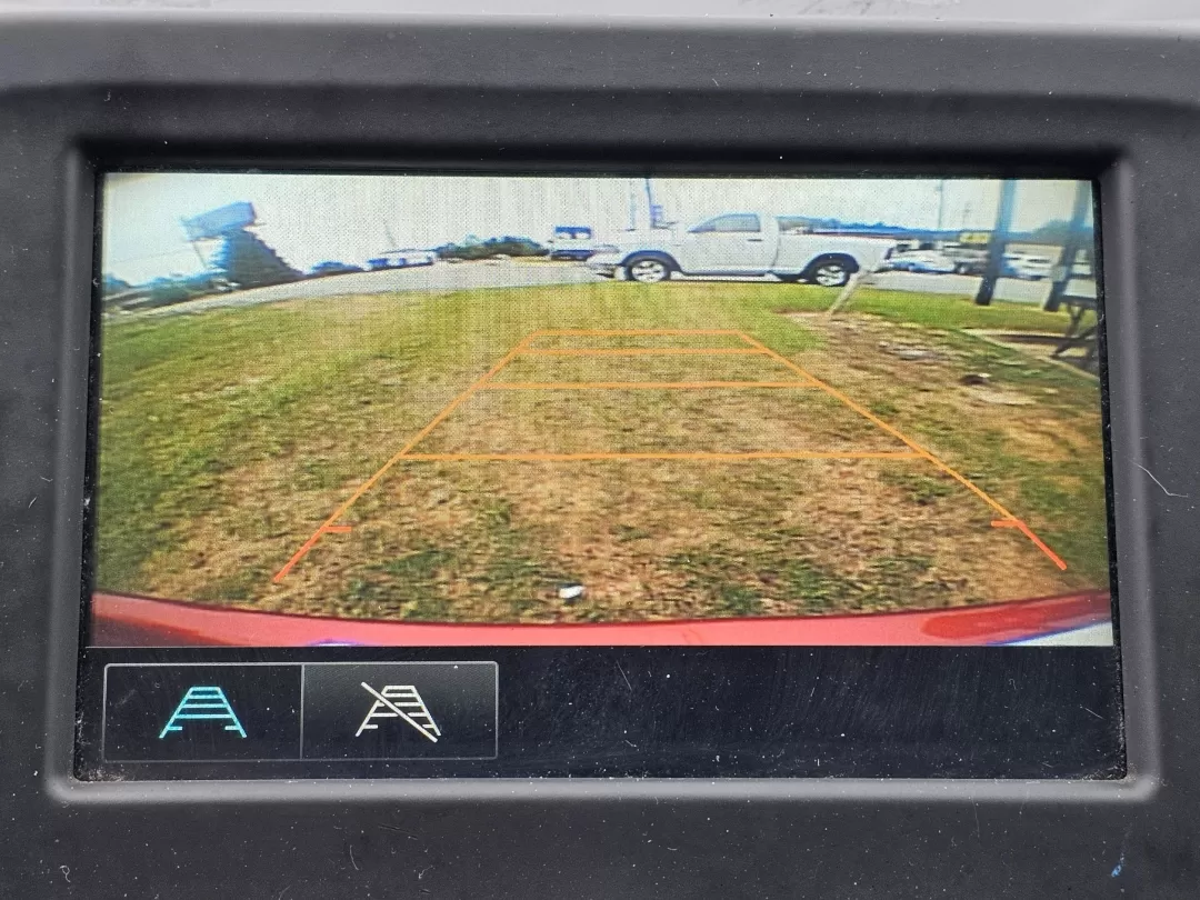 2018 /Medium Ash Gray Chevrolet Equinox LT (2GNAXJEV6J6) with an Other engine, located at 1430 Gateway Drive, Opelika, AL, 36801, (334) 239-0944, 32.637871, -85.409790 - 2018 Chevrolet Equinox LT - Photo#13