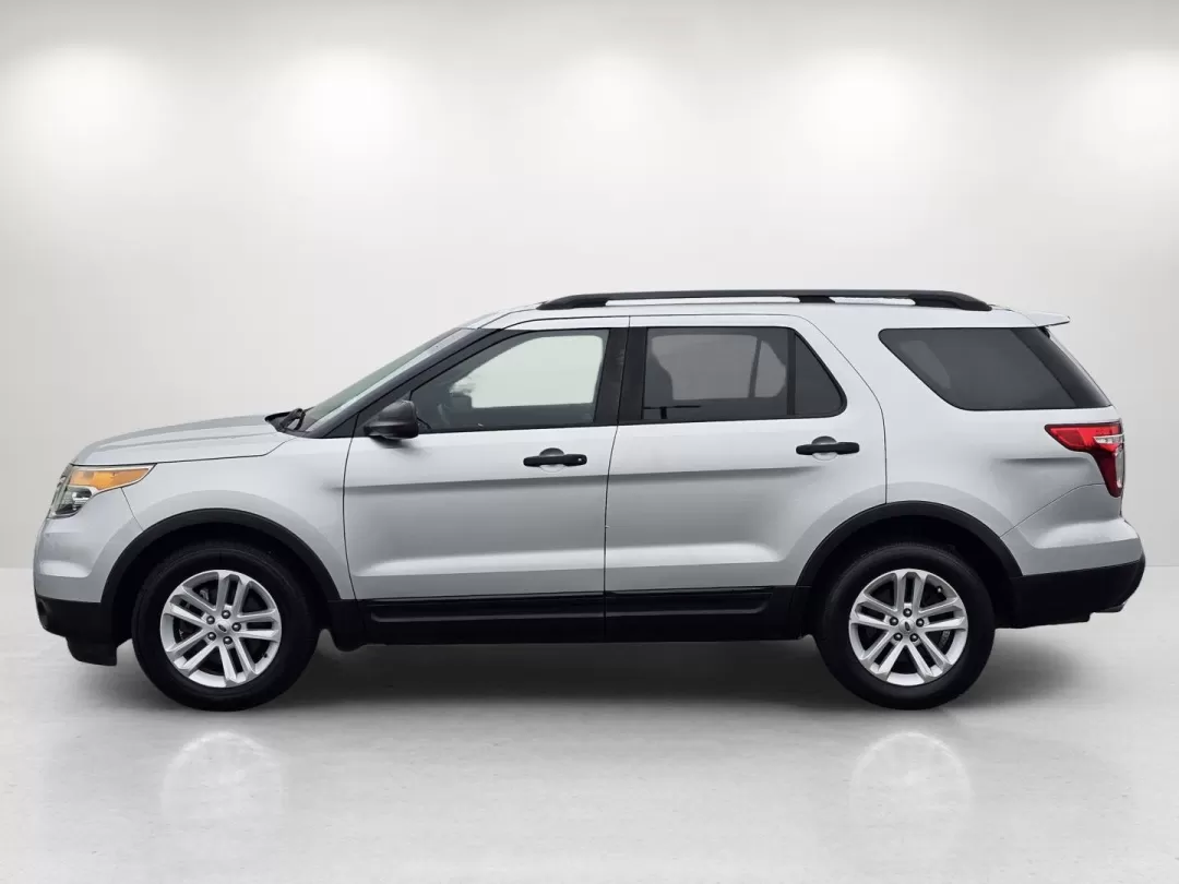 2015 Ford Explorer Base (1FM5K7B86FG) with an Other engine, located at 7000 Northlake Connector, Columbus, GA, 31904, (706) 987-8085, 32.524975, -84.978134 - **Explore New Adventures with the 2015 Ford Explorer at Gils Auto in Phenix City, AL!**<br /> <br /> Prepare to elevate your lifestyle with the remarkable 2015 Ford Explorer, available now at Gils Auto, your trusted Buy Here Pay Here dealership located at 3959 U.S. 80 W, Phenix City, AL 36870. This - Photo#7