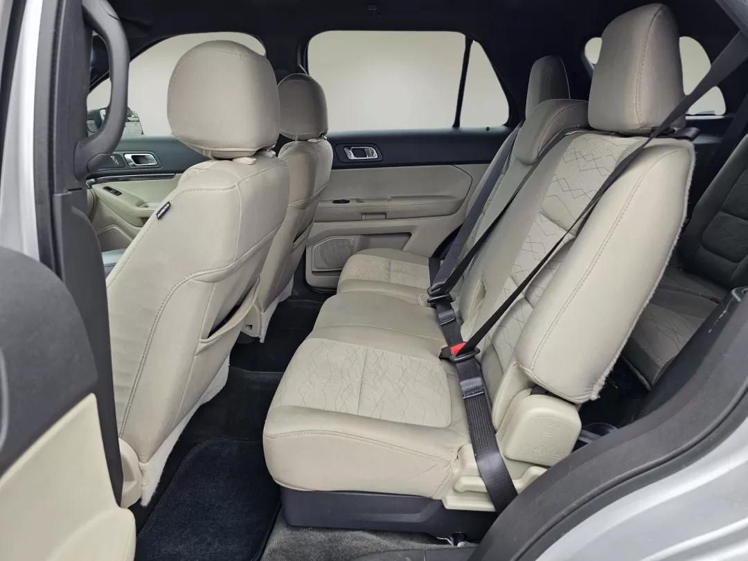2015 Ford Explorer Base (1FM5K7B86FG) with an Other engine, located at 7000 Northlake Connector, Columbus, GA, 31904, (706) 987-8085, 32.524975, -84.978134 - **Explore New Adventures with the 2015 Ford Explorer at Gils Auto in Phenix City, AL!**<br /> <br /> Prepare to elevate your lifestyle with the remarkable 2015 Ford Explorer, available now at Gils Auto, your trusted Buy Here Pay Here dealership located at 3959 U.S. 80 W, Phenix City, AL 36870. This - Photo#13
