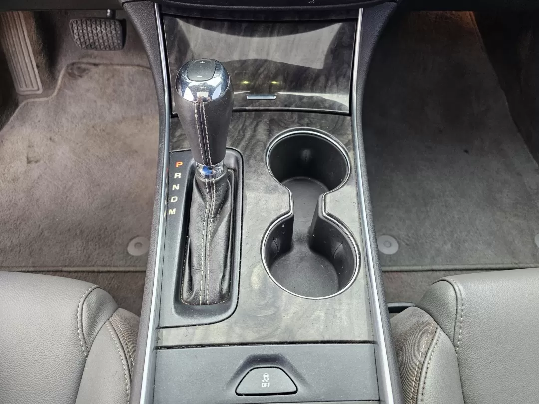 2014 /Jet Black/Dark Titanium Chevrolet Impala LT (1G1115SL6EU) with an Other engine, located at 1430 Gateway Drive, Opelika, AL, 36801, (334) 239-0944, 32.637871, -85.409790 - Experience a new level of driving with the 2014 Chevrolet Impala LT at Gils Auto in Phenix City, AL! Perfectly tailored for both daily commuting and weekend adventures, this sedan embodies a blend of style, comfort, and practicality. Whether you're a growing family needing extra space, a commuter se - Photo#12