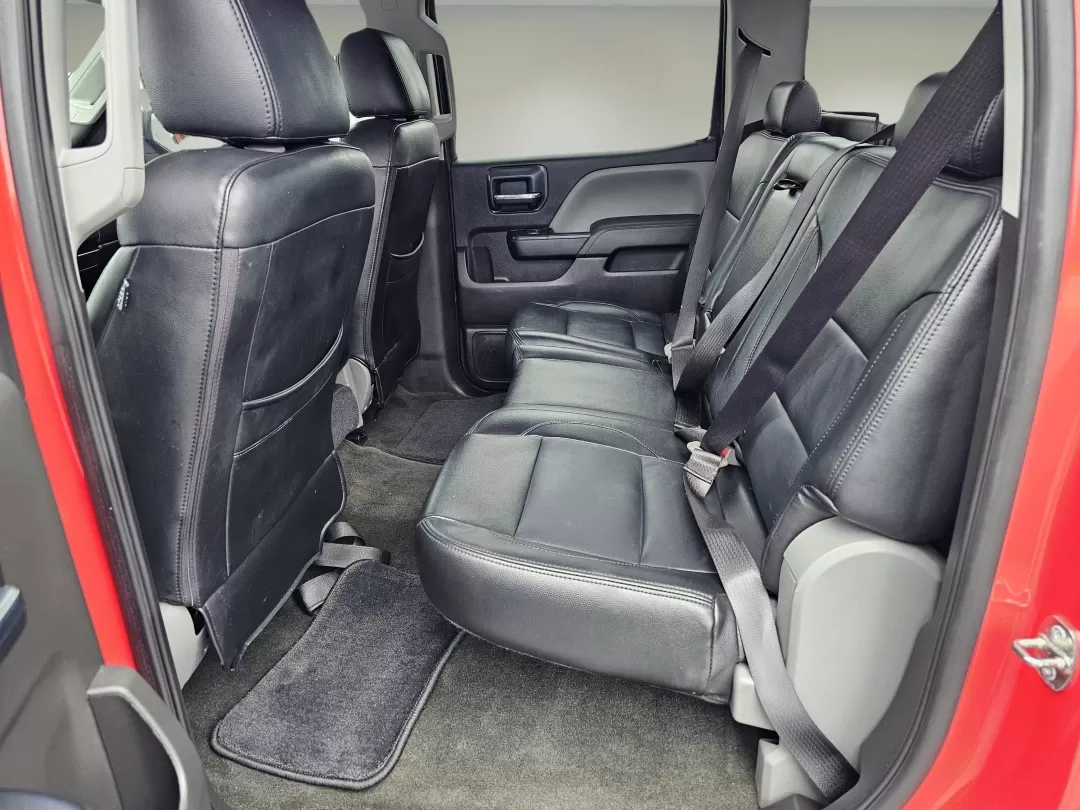 2018 /Dark Ash with Jet Black Interior Accents Chevrolet Silverado 1500 Custom (3GCPCPEC8JG) with an Other engine, located at 5115 14th Ave., Columbus, GA, 31904, (706) 323-0345, 32.511494, -84.971046 - **Elevate Your Adventures with the 2018 Chevrolet Silverado 1500 Crew Cab - Your Perfect Pickup for Every Lifestyle!**<br /> <br /> Are you ready to take on the road with confidence? The 2018 Chevrolet Silverado 1500, available at Gils Auto in Phenix City, AL, is designed for those who crave adventu - Photo#14