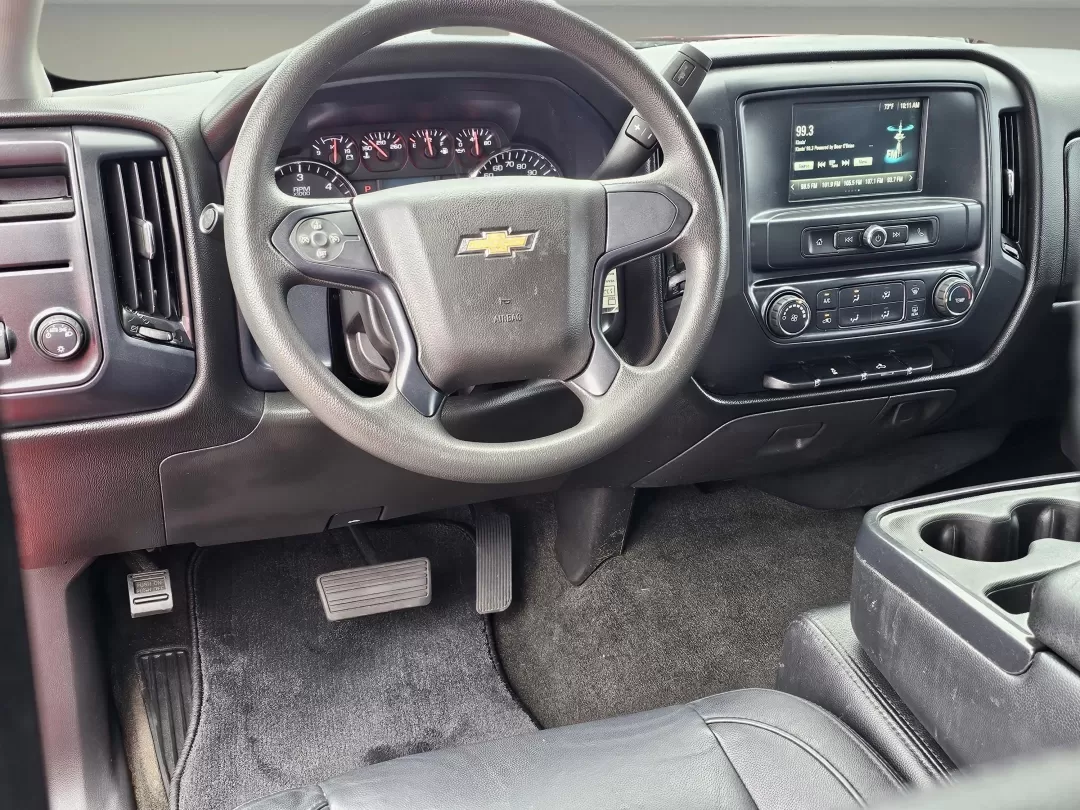 2018 /Dark Ash with Jet Black Interior Accents Chevrolet Silverado 1500 Custom (3GCPCPEC8JG) with an Other engine, located at 5115 14th Ave., Columbus, GA, 31904, (706) 323-0345, 32.511494, -84.971046 - **Elevate Your Adventures with the 2018 Chevrolet Silverado 1500 Crew Cab - Your Perfect Pickup for Every Lifestyle!**<br /> <br /> Are you ready to take on the road with confidence? The 2018 Chevrolet Silverado 1500, available at Gils Auto in Phenix City, AL, is designed for those who crave adventu - Photo#15