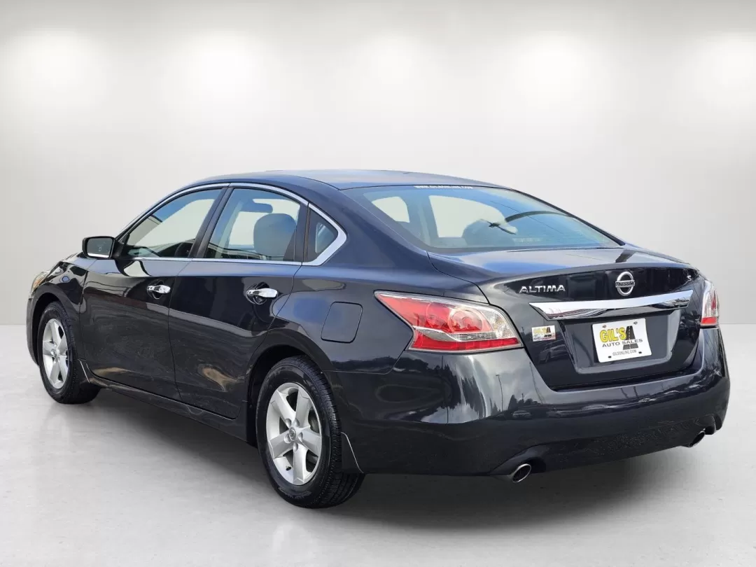 2015 /Charcoal Nissan Altima 2.5 S (1N4AL3AP3FC) with an Other engine, located at 3959 U.S. 80 W, Phenix City, AL, 36870, (334) 297-4885, 32.469296, -85.135185 - Elevate your daily commute or weekend adventures with the perfect blend of style, comfort, and reliability the 2015 Nissan Altima 2.5 S. This sedan isn't just a vehicle; it's a lifestyle choice that caters to professionals, families, and anyone who values a smooth ride. With its impressive fuel eff - Photo#7
