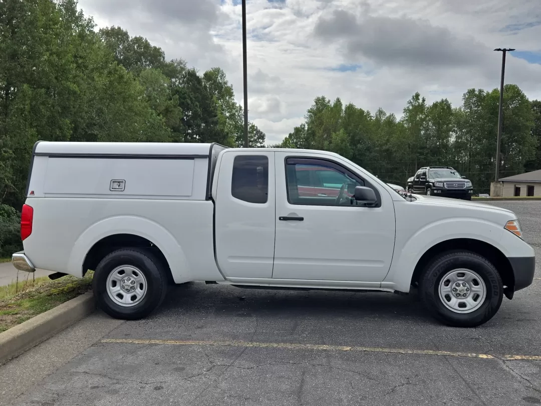 2015 /Steel Nissan Frontier S (1N6BD0CTXFN) with an Other engine, located at 3959 U.S. 80 W, Phenix City, AL, 36870, (334) 297-4885, 32.469296, -85.135185 - **Elevate Your Adventures with the 2015 Nissan Frontier at Gils Auto - Phenix City!** <br /> <br /> Are you searching for a reliable, rugged truck that effortlessly fits into your active lifestyle? Look no further than the 2015 Nissan Frontier, available now at Gils Auto in Phenix City, AL. Ideal fo - Photo#4