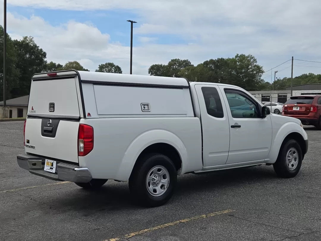 2015 /Steel Nissan Frontier S (1N6BD0CTXFN) with an Other engine, located at 3959 U.S. 80 W, Phenix City, AL, 36870, (334) 297-4885, 32.469296, -85.135185 - **Elevate Your Adventures with the 2015 Nissan Frontier at Gils Auto - Phenix City!** <br /> <br /> Are you searching for a reliable, rugged truck that effortlessly fits into your active lifestyle? Look no further than the 2015 Nissan Frontier, available now at Gils Auto in Phenix City, AL. Ideal fo - Photo#5