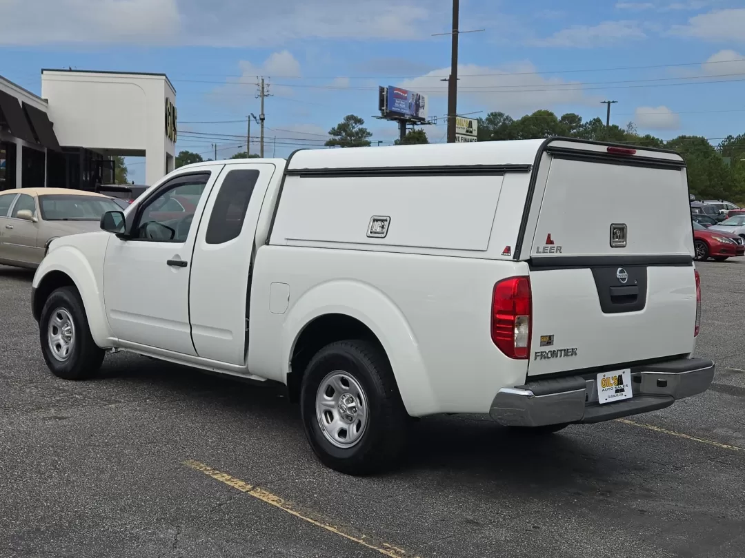 2015 /Steel Nissan Frontier S (1N6BD0CTXFN) with an Other engine, located at 3959 U.S. 80 W, Phenix City, AL, 36870, (334) 297-4885, 32.469296, -85.135185 - **Elevate Your Adventures with the 2015 Nissan Frontier at Gils Auto - Phenix City!** <br /> <br /> Are you searching for a reliable, rugged truck that effortlessly fits into your active lifestyle? Look no further than the 2015 Nissan Frontier, available now at Gils Auto in Phenix City, AL. Ideal fo - Photo#7
