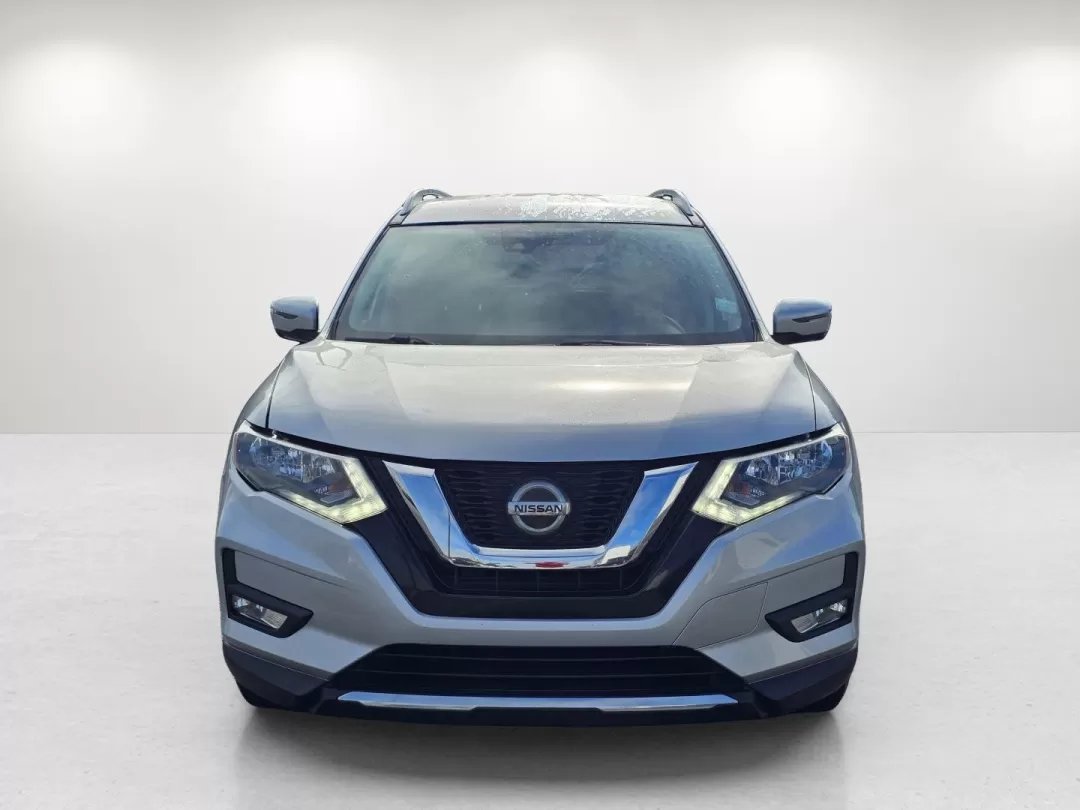 2018 /Charcoal Nissan Rogue SL (JN8AT2MTXJW) with an Other engine, located at 3959 U.S. 80 W, Phenix City, AL, 36870, (334) 297-4885, 32.469296, -85.135185 - Elevate your daily driving experience with the stunning 2018 Nissan Rogue SL, a versatile SUV designed for those who prioritize both style and functionality. Whether you're a growing family seeking ample space, a commuter craving comfort during long drives, or an adventurer looking for reliability o - Photo#2