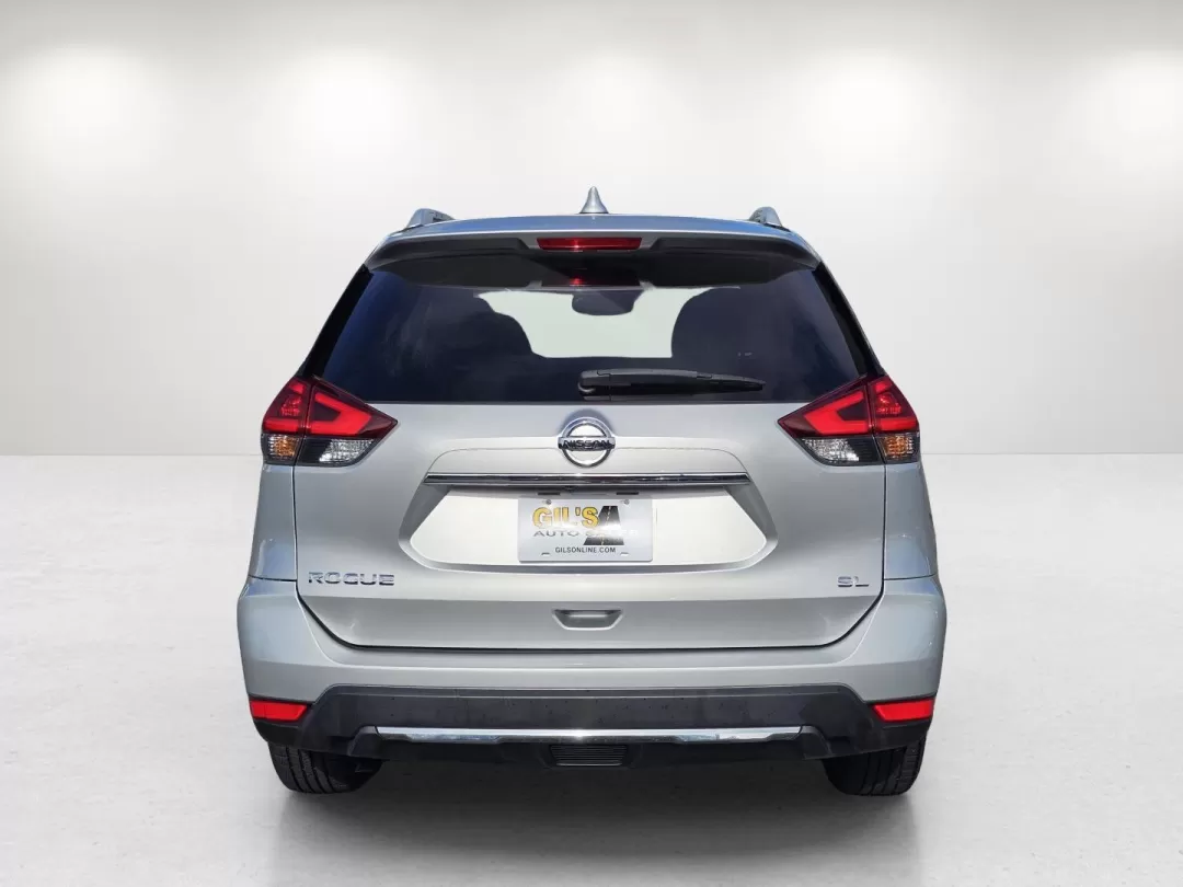 2018 /Charcoal Nissan Rogue SL (JN8AT2MTXJW) with an Other engine, located at 3959 U.S. 80 W, Phenix City, AL, 36870, (334) 297-4885, 32.469296, -85.135185 - Elevate your daily driving experience with the stunning 2018 Nissan Rogue SL, a versatile SUV designed for those who prioritize both style and functionality. Whether you're a growing family seeking ample space, a commuter craving comfort during long drives, or an adventurer looking for reliability o - Photo#6