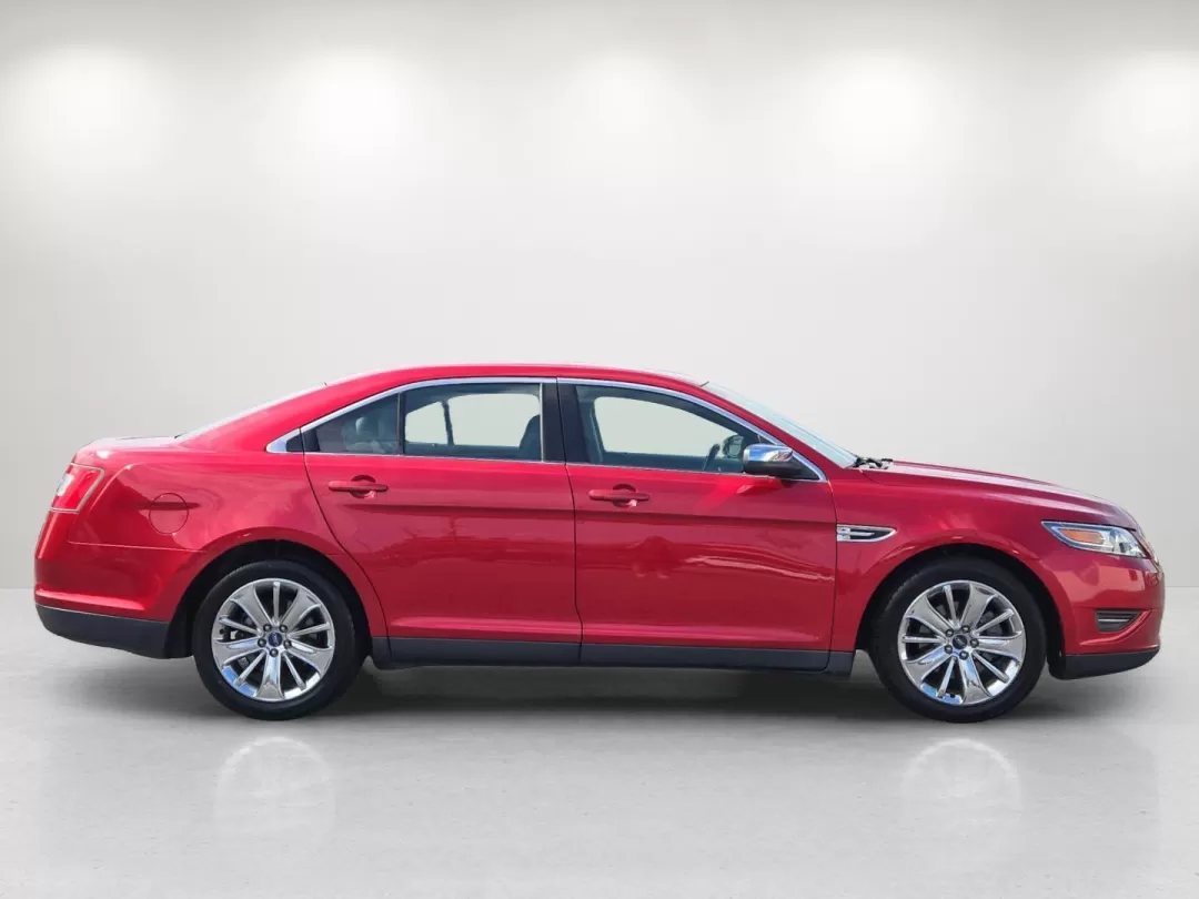 2012 Ford Taurus Limited (1FAHP2FW2CG) with an Other engine, located at 1430 Gateway Drive, Opelika, AL, 36801, (334) 239-0944, 32.637871, -85.409790 - **Discover a New Level of Comfort and Style with This 2012 Ford Taurus Limited at Gils Auto!**<br /> <br /> Are you seeking the perfect blend of comfort, style, and functionality for your daily commute or weekend adventures? Look no further than this stunning 2012 Ford Taurus Limited, available now - Photo#4