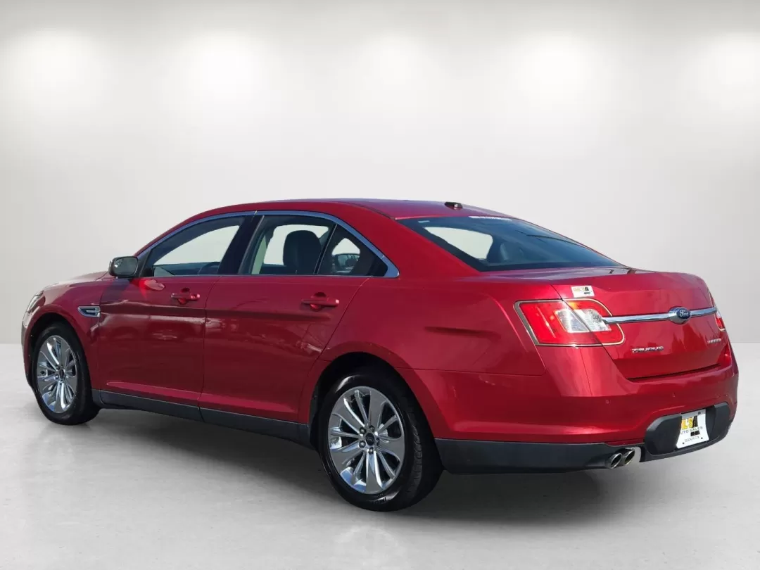 2012 Ford Taurus Limited (1FAHP2FW2CG) with an Other engine, located at 1430 Gateway Drive, Opelika, AL, 36801, (334) 239-0944, 32.637871, -85.409790 - **Discover a New Level of Comfort and Style with This 2012 Ford Taurus Limited at Gils Auto!**<br /> <br /> Are you seeking the perfect blend of comfort, style, and functionality for your daily commute or weekend adventures? Look no further than this stunning 2012 Ford Taurus Limited, available now - Photo#7
