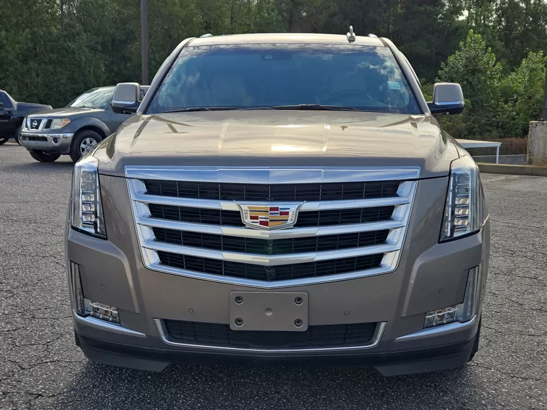 2017 /Shale with Cocoa Accents Cadillac Escalade Premium Luxury (1GYS3CKJ9HR) with an Other engine, located at 3959 U.S. 80 W, Phenix City, AL, 36870, (334) 297-4885, 32.469296, -85.135185 - Unleash your adventurous spirit with the stunning 2017 Cadillac Escalade Premium Luxury, now available at Gils Auto in Phenix City, AL. This SUV is not just a mode of transportation; it's a lifestyle choice perfect for families, weekend warriors, and those who appreciate the finer things in life. Wh - Photo#1