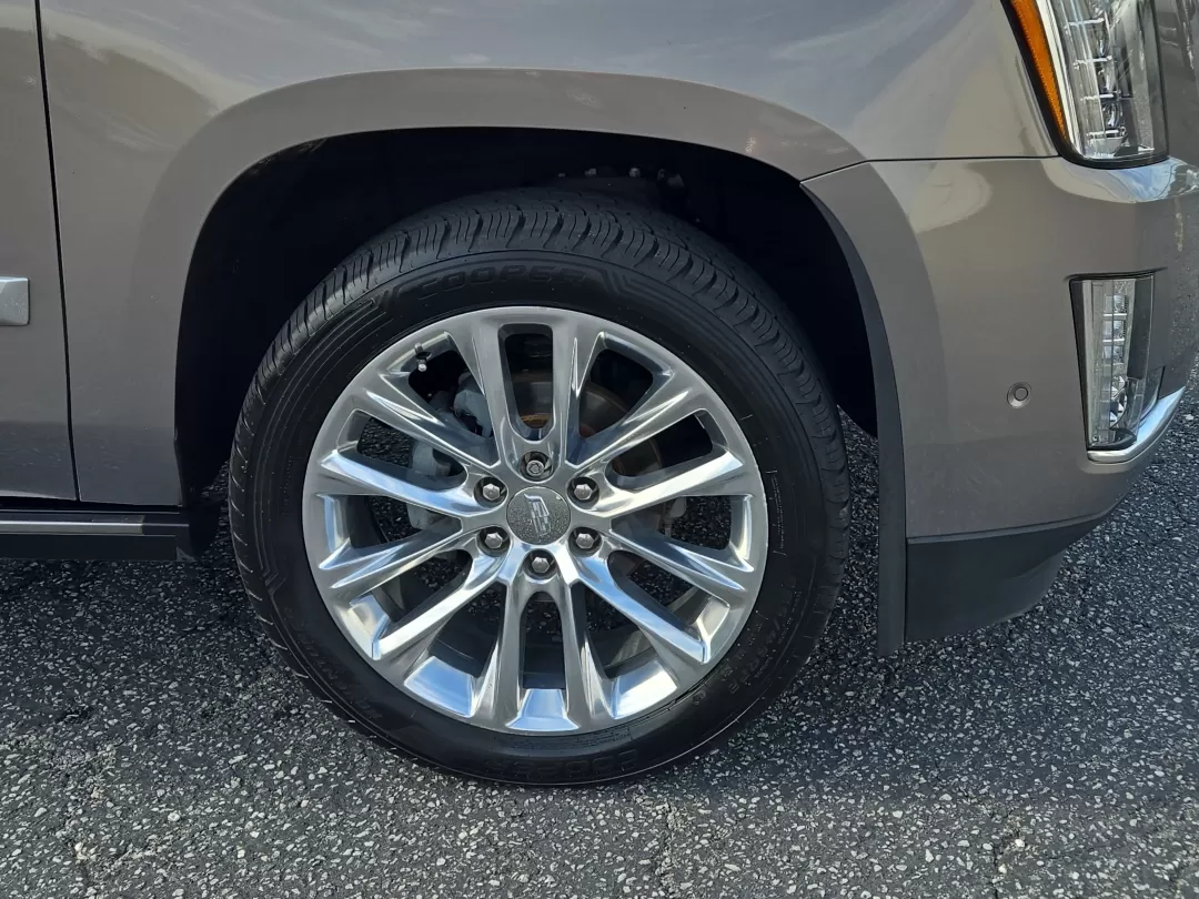 2017 /Shale with Cocoa Accents Cadillac Escalade Premium Luxury (1GYS3CKJ9HR) with an Other engine, located at 3959 U.S. 80 W, Phenix City, AL, 36870, (334) 297-4885, 32.469296, -85.135185 - Unleash your adventurous spirit with the stunning 2017 Cadillac Escalade Premium Luxury, now available at Gils Auto in Phenix City, AL. This SUV is not just a mode of transportation; it's a lifestyle choice perfect for families, weekend warriors, and those who appreciate the finer things in life. Wh - Photo#2