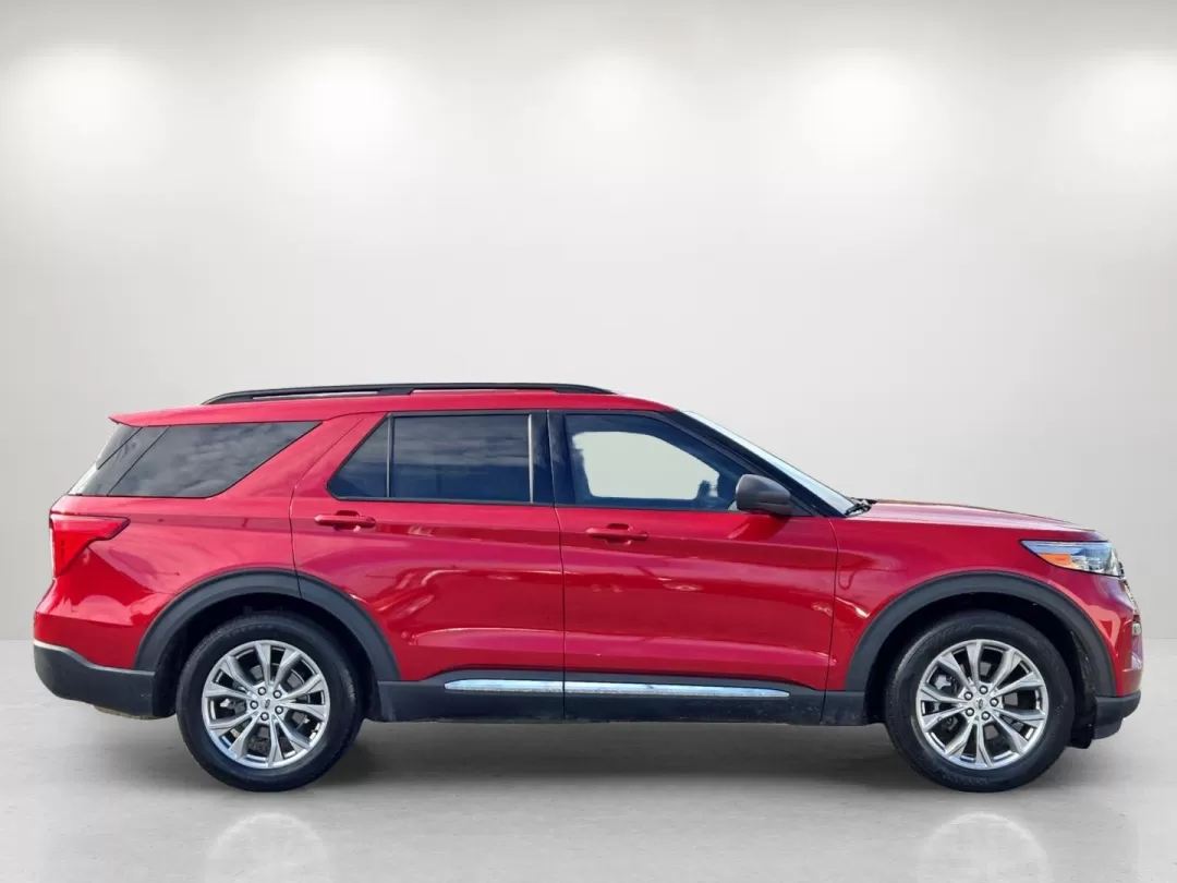 2022 Ford Explorer XLT (1FMSK7DH0NG) with an Other engine, located at 3959 U.S. 80 W, Phenix City, AL, 36870, (334) 297-4885, 32.469296, -85.135185 - Are you ready to elevate your family's adventures or tackle your daily commute with style and comfort? Look no further than this stunning 2022 Ford Explorer XLT, available now at Gils Auto in Phenix City, AL. Perfectly designed for those who seek versatility without compromising on luxury, this SUV - Photo#5
