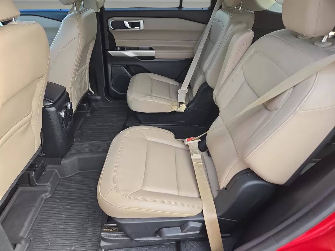 2022 Ford Explorer XLT (1FMSK7DH0NG) with an Other engine, located at 3959 U.S. 80 W, Phenix City, AL, 36870, (334) 297-4885, 32.469296, -85.135185 - Are you ready to elevate your family's adventures or tackle your daily commute with style and comfort? Look no further than this stunning 2022 Ford Explorer XLT, available now at Gils Auto in Phenix City, AL. Perfectly designed for those who seek versatility without compromising on luxury, this SUV - Photo#13