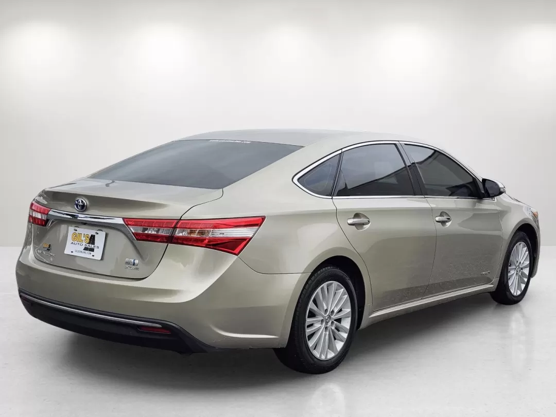 2014 Toyota Avalon Hybrid XLE Premium (4T1BD1EB0EU) with an Other engine, located at 804 22nd Ave, Phenix City, AL, 36870, (334) 297-1860, 32.484749, -85.024475 - Experience the perfect blend of luxury and efficiency with the 2014 Toyota Avalon Hybrid, available now at Gils Auto in Phenix City, AL! This stunning sedan isn't just a ride; it's an experience designed for ultimate comfort and convenience, making it an ideal choice for both daily commutes and week - Photo#4