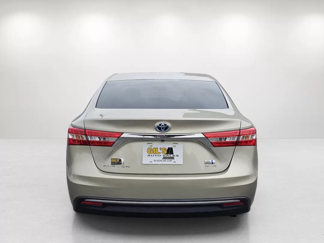 2014 Toyota Avalon Hybrid XLE Premium (4T1BD1EB0EU) with an Other engine, located at 804 22nd Ave, Phenix City, AL, 36870, (334) 297-1860, 32.484749, -85.024475 - Experience the perfect blend of luxury and efficiency with the 2014 Toyota Avalon Hybrid, available now at Gils Auto in Phenix City, AL! This stunning sedan isn't just a ride; it's an experience designed for ultimate comfort and convenience, making it an ideal choice for both daily commutes and week - Photo#5