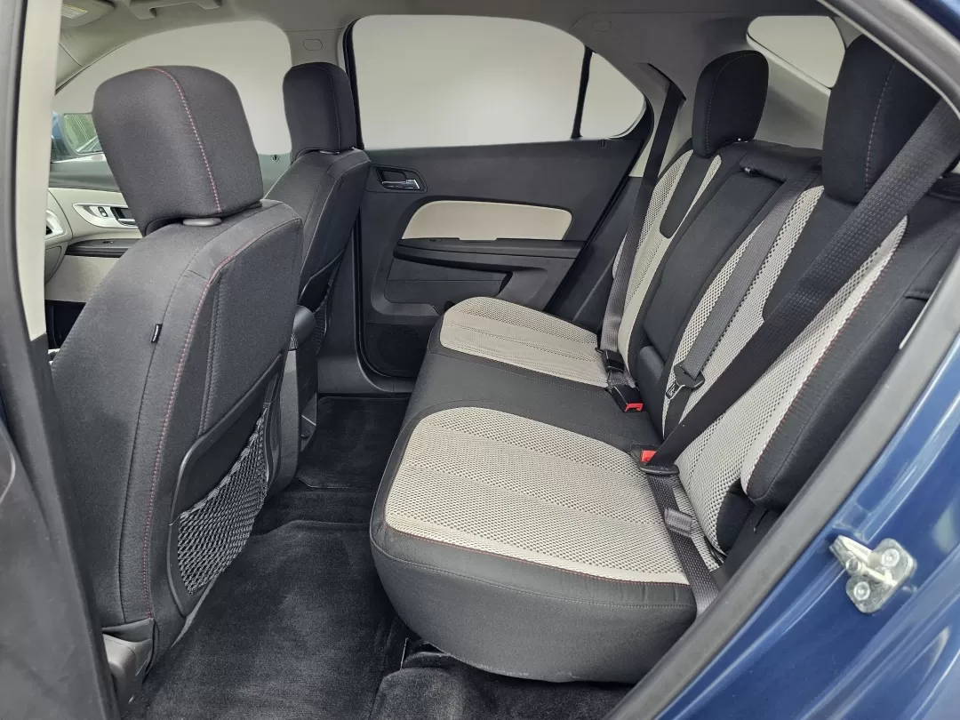 2016 /Light Titanium/Jet Black Chevrolet Equinox LT (2GNALCEK1G6) with an Other engine, located at 7000 Northlake Connector, Columbus, GA, 31904, (706) 987-8085, 32.524975, -84.978134 - **Experience the Freedom of Adventure in the 2016 Chevrolet Equinox LT!**<br /> <br /> If you're searching for the perfect vehicle to accompany you on road trips, daily commutes, or family outings, look no further than the 2016 Chevrolet Equinox LT. This stylish sport utility vehicle blends comfort, - Photo#15