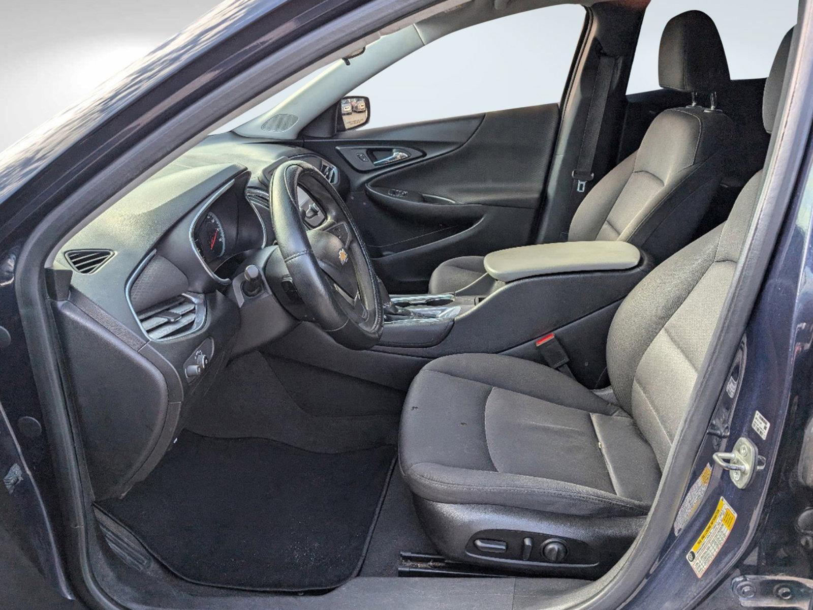 2018 /Jet Black Chevrolet Malibu LT (1G1ZD5ST0JF) with an Turbocharged Gas I4 1.5L/91 engine, 6-Speed Automatic transmission, located at 5115 14th Ave., Columbus, GA, 31904, (706) 323-0345, 32.511494, -84.971046 - 2018 Chevrolet Malibu LT - Photo#9